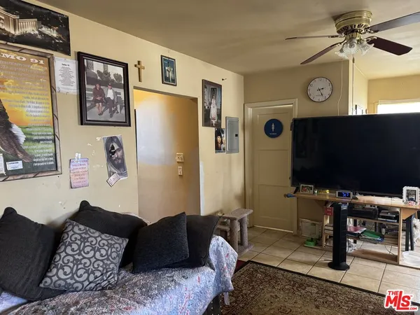 $899,000 | 4341 West 106th Street, Inglewood, CA 90304