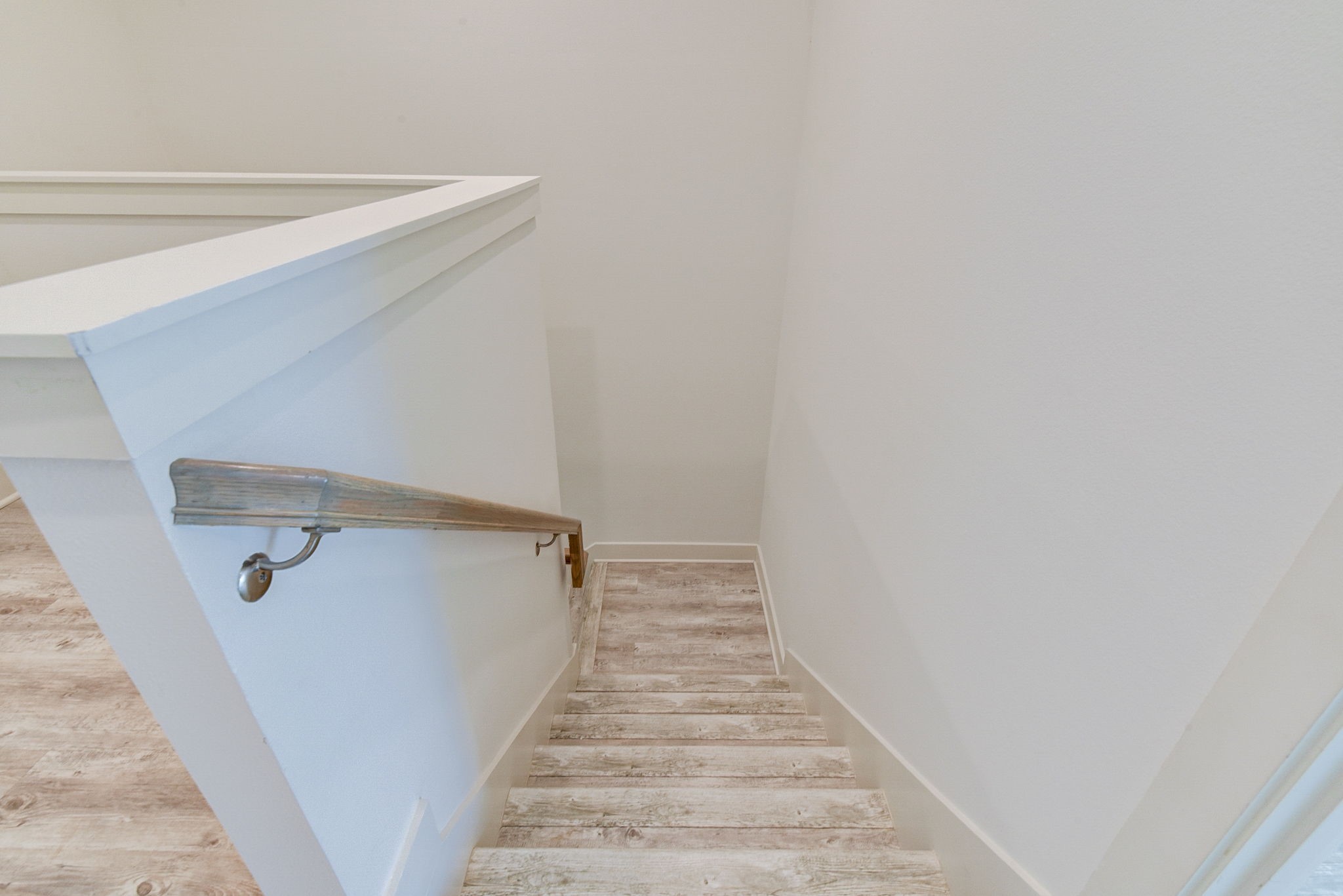 2575 Judiway Street Houston, TX 77018 - Photo 44 of 48 a view of entryway