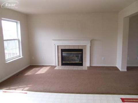810 3rd Street Fenton, MI 48430 - Photo 2 of 10 20353280-1.JPG