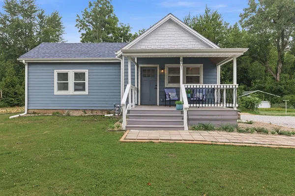 $297,000 | 401 North Elm Street, Three Oaks, MI 49128