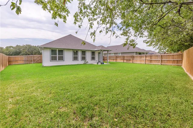 $285,000 | 2509 Lightfoot Lane, Bryan, TX 77803