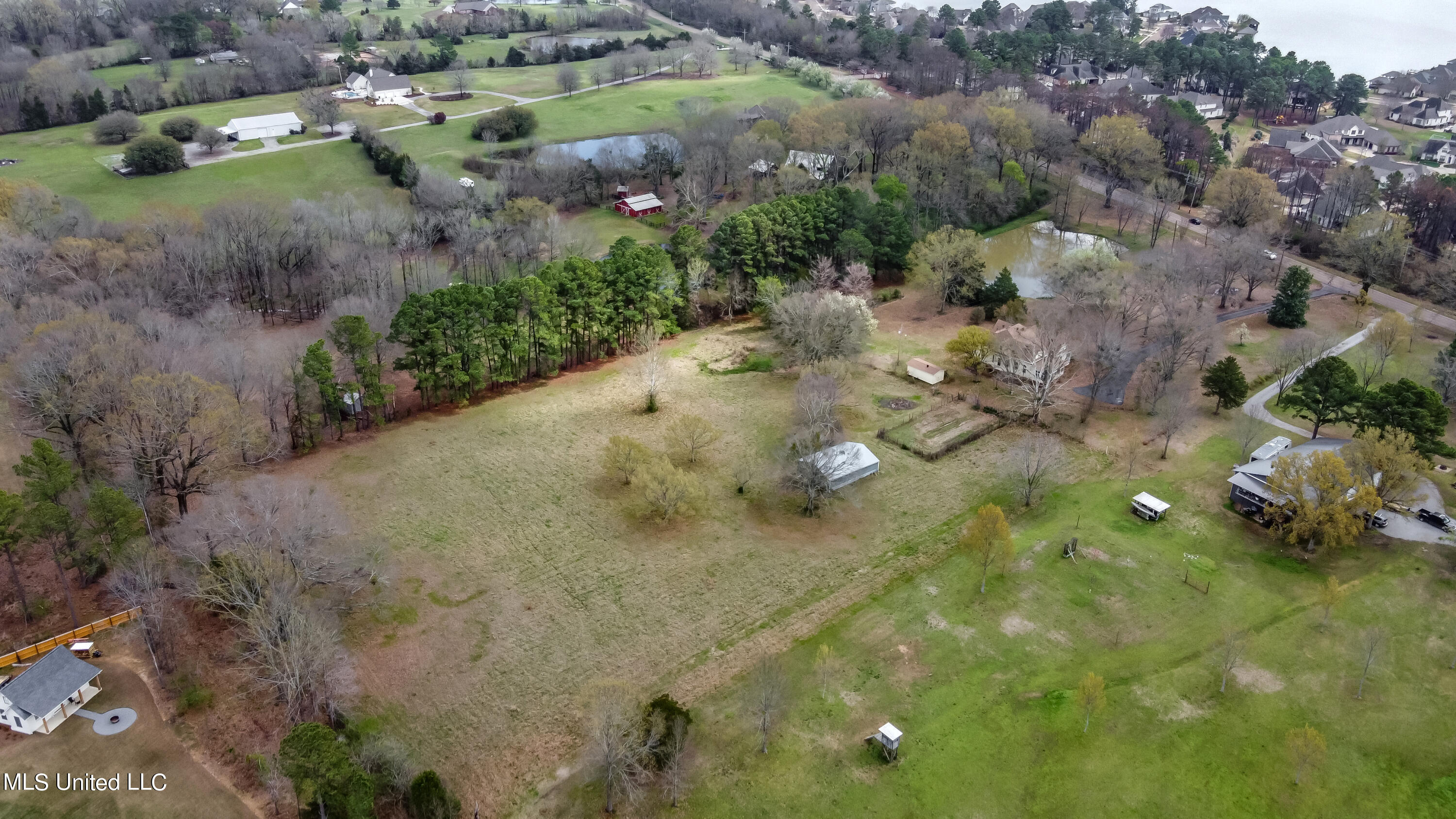 372 Gluckstadt Road Madison, MS 39110 - Photo 12 of 32 372 Gluckstadt Road drone-13
