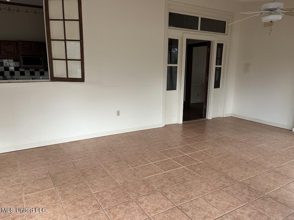 372 Gluckstadt Road Madison, MS 39110 - Photo 30 of 32 UNADJUSTEDNONRAW_thumb_6152
