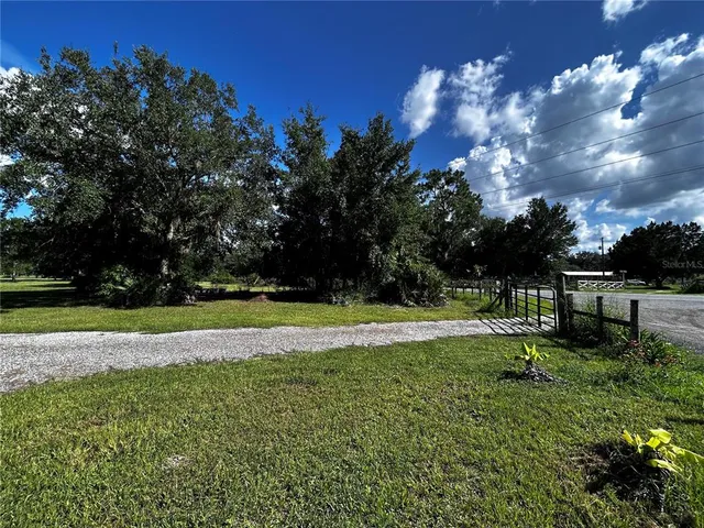 $485,000 | 15401 County Road 450, Umatilla, FL 32784