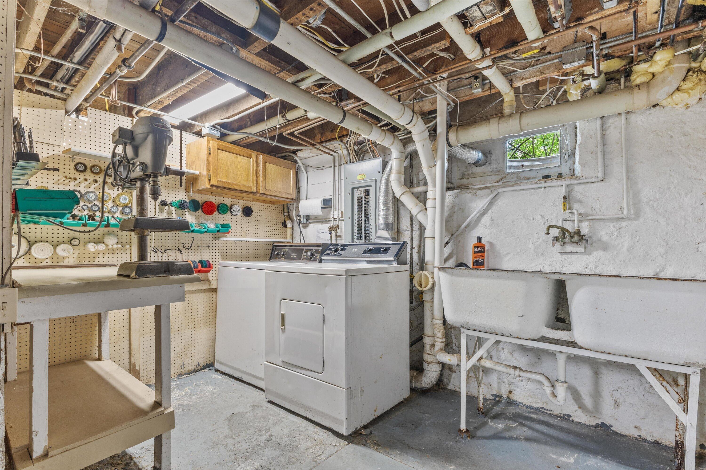 N72 W13449 Good Hope Road Menomonee Falls, WI 53051 - Photo 41 of 65 Second Laundry