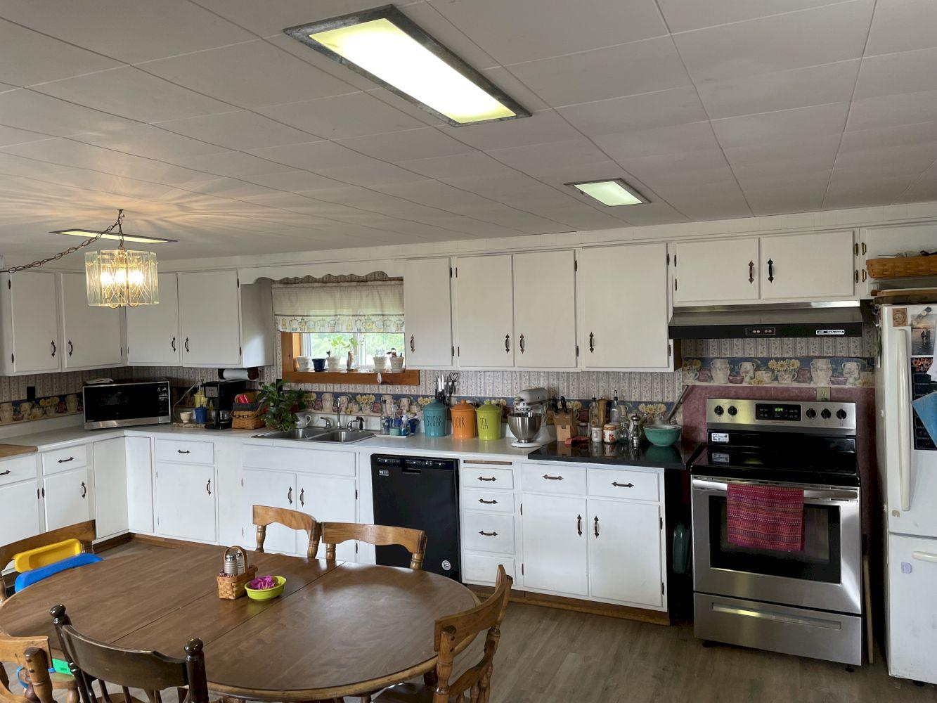 2047 East Ridge Road Athens, ME 04912 - Photo 11 of 45 Kitchen