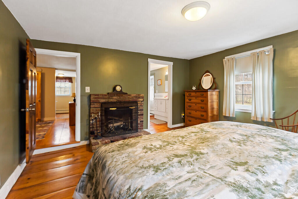 2 Warren Street Hallowell, ME 04347 - Photo 6 of 94