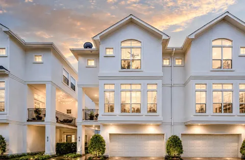 $465,000 | 610 Leverkuhn Street, Houston, TX 77007