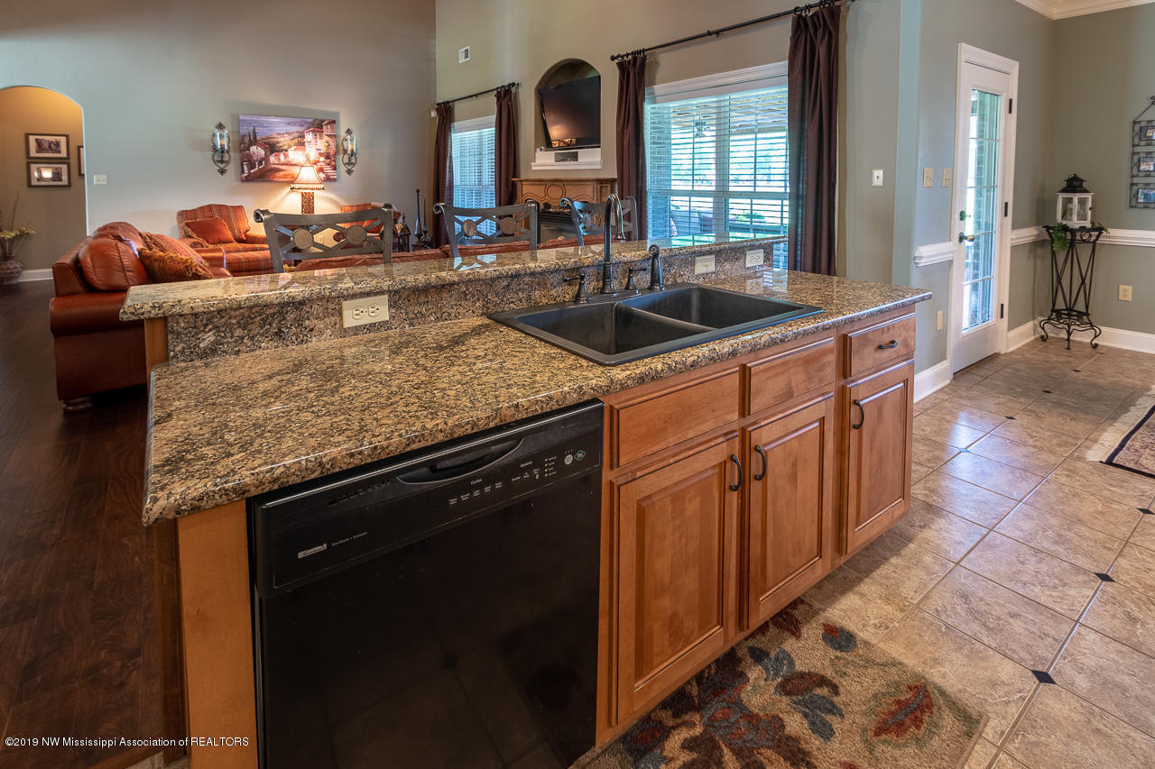 2973 Scott Hernando, MS 38632 - Photo 11 of 37 ScoutRd-58-HDR