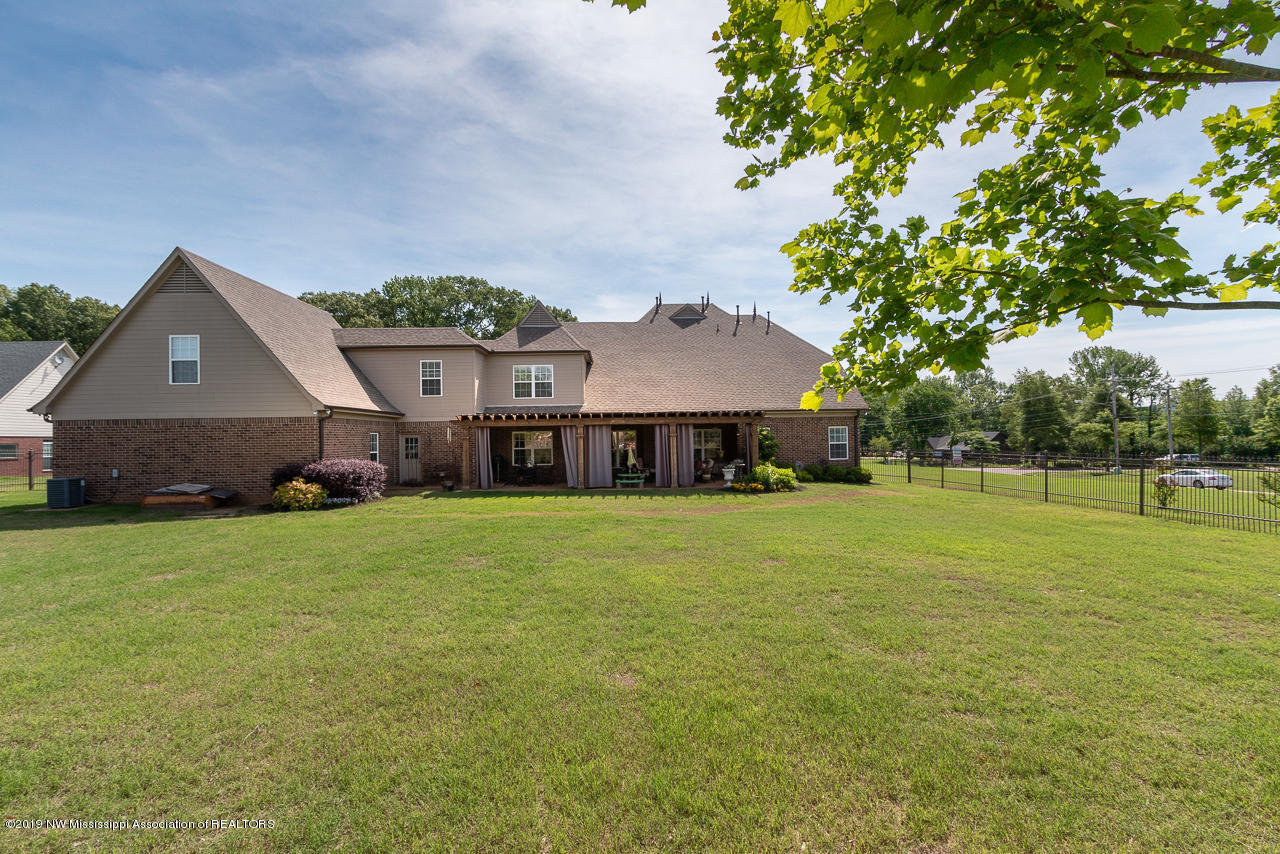 2973 Scott Hernando, MS 38632 - Photo 5 of 37 ScoutRd-76-HDR