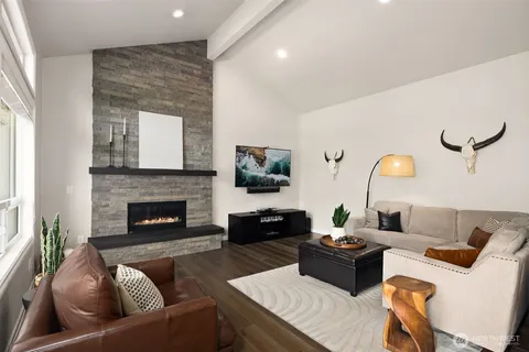 $2,089,000 | 20724 Northeast 142nd Street, Woodinville, WA 98077