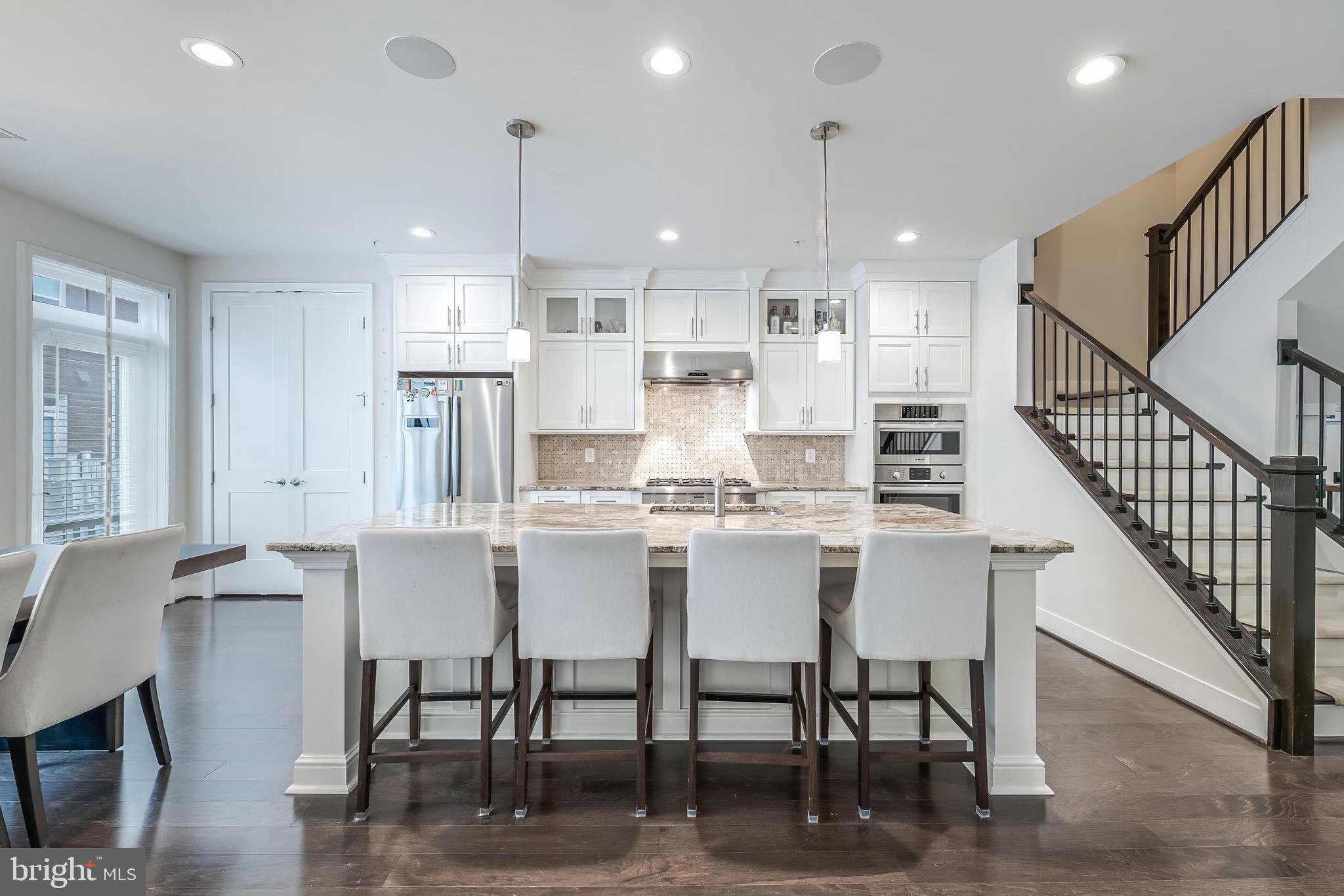11692 Sunrise Square Place Reston, VA 20191 - Photo 20 of 49