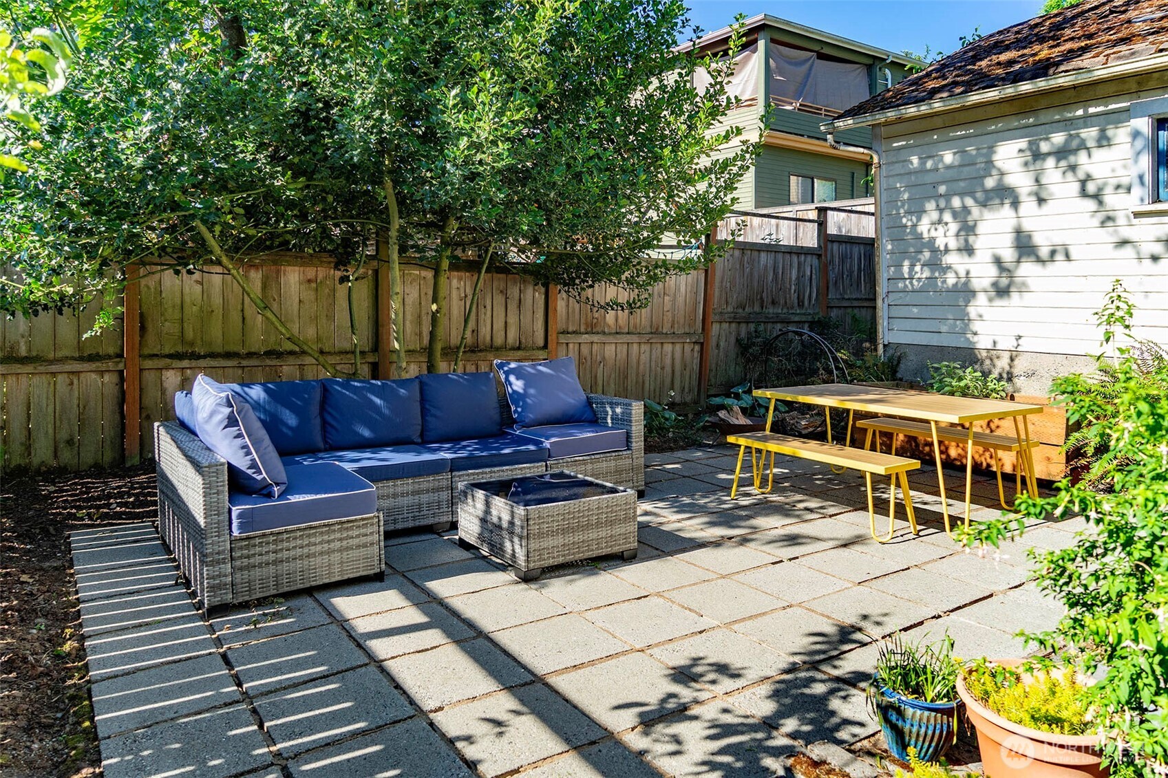 511 North 76th Street Seattle, WA 98103 - Photo 22 of 25