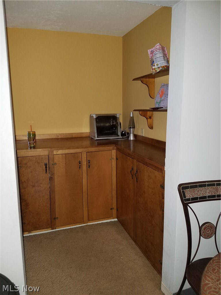 5115 Edenhurst Road Cleveland, OH 44124 - Photo 7 of 19 Gallery Image 7