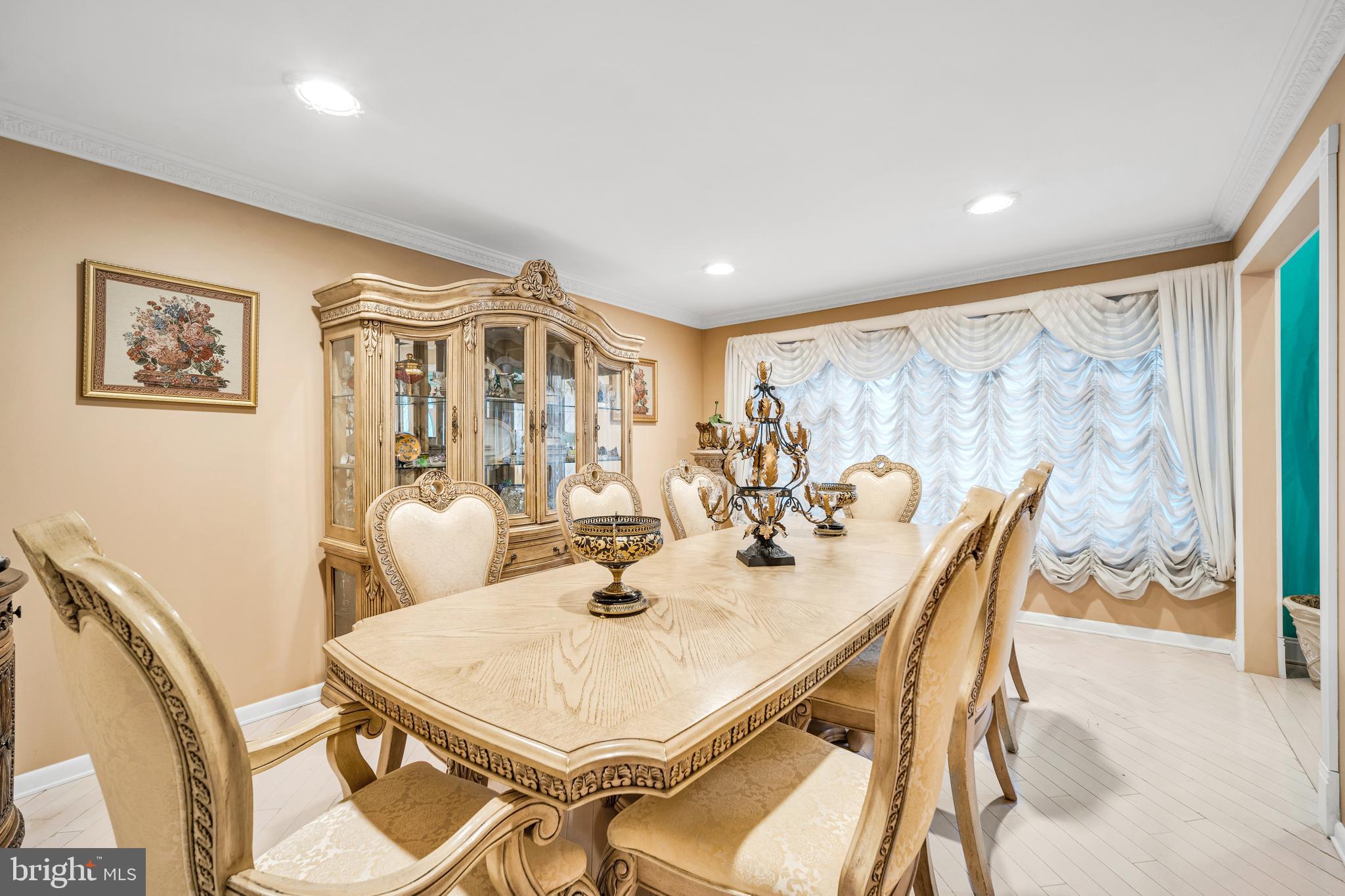 1018 Longfield Road Southampton, PA 18966 - Photo 16 of 54 Gallery Image 16