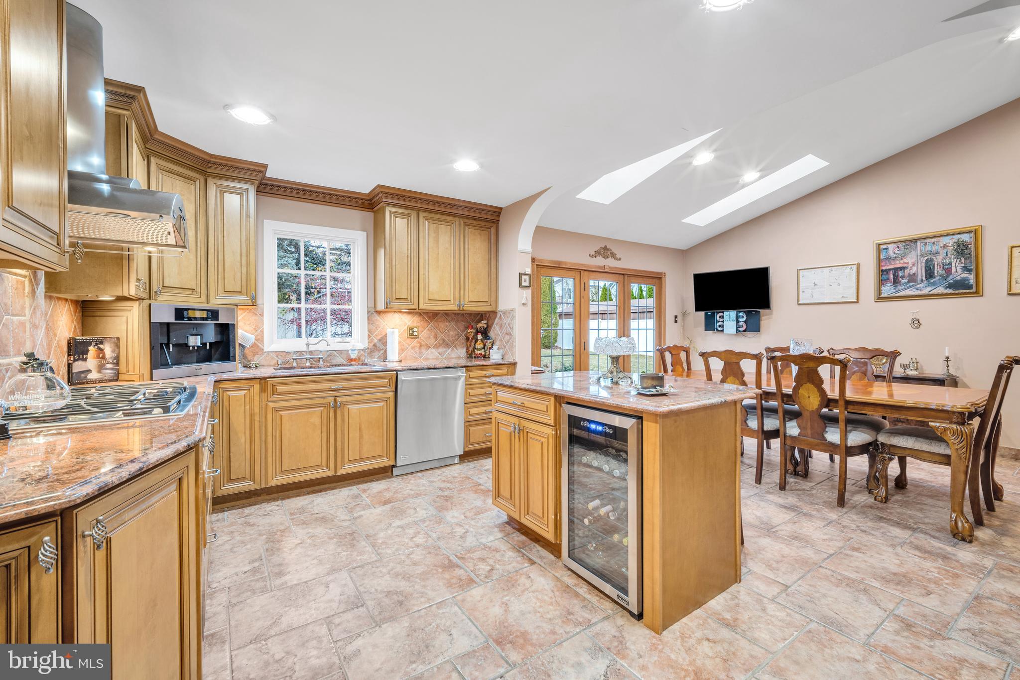 1018 Longfield Road Southampton, PA 18966 - Photo 21 of 54 Gallery Image 21