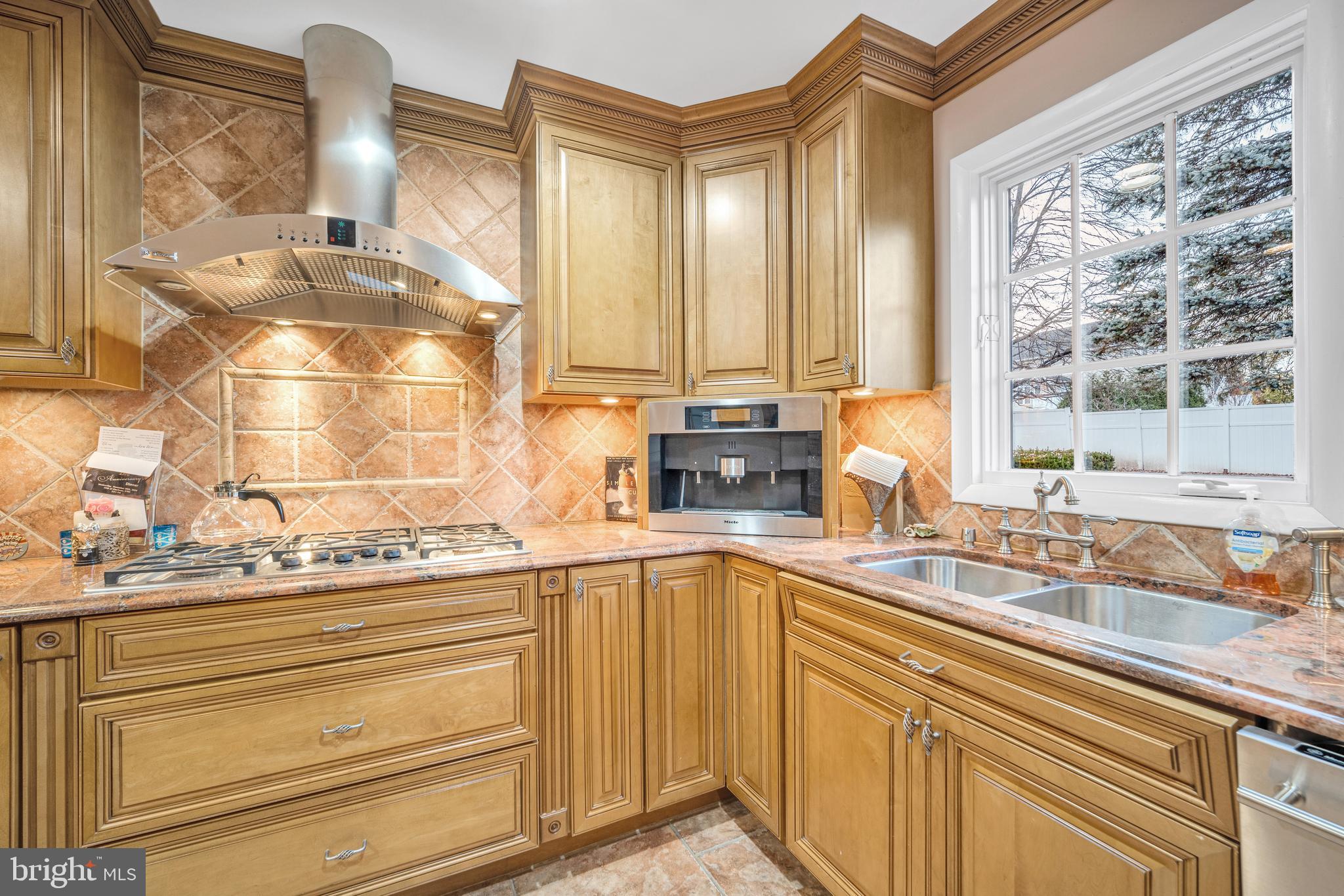 1018 Longfield Road Southampton, PA 18966 - Photo 23 of 54 Gallery Image 23