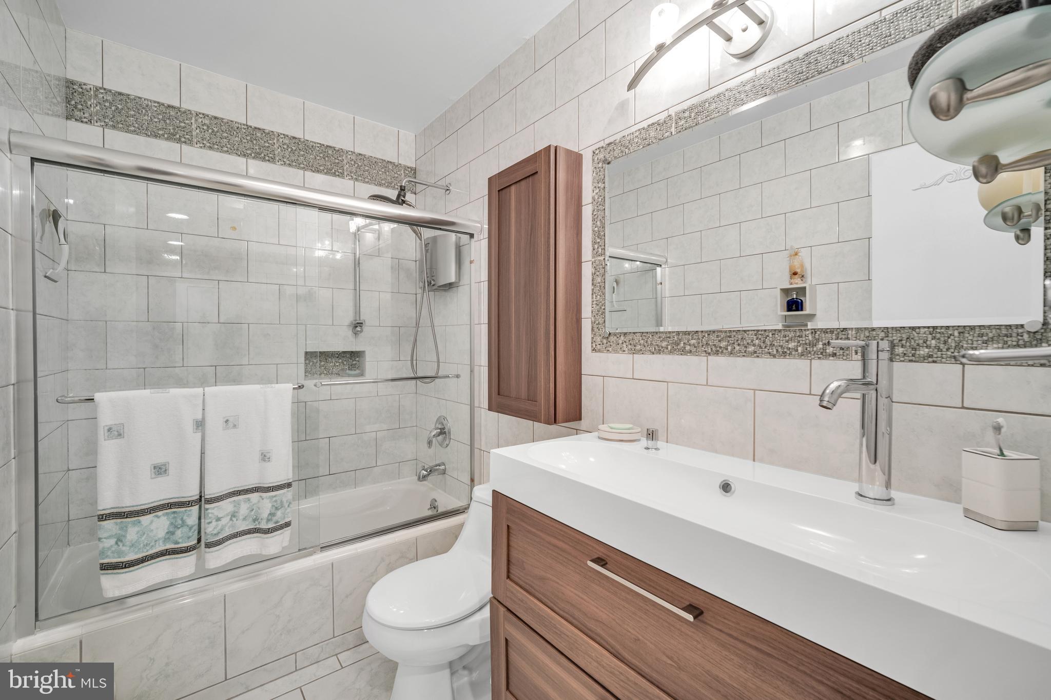 1018 Longfield Road Southampton, PA 18966 - Photo 40 of 54 Gallery Image 40