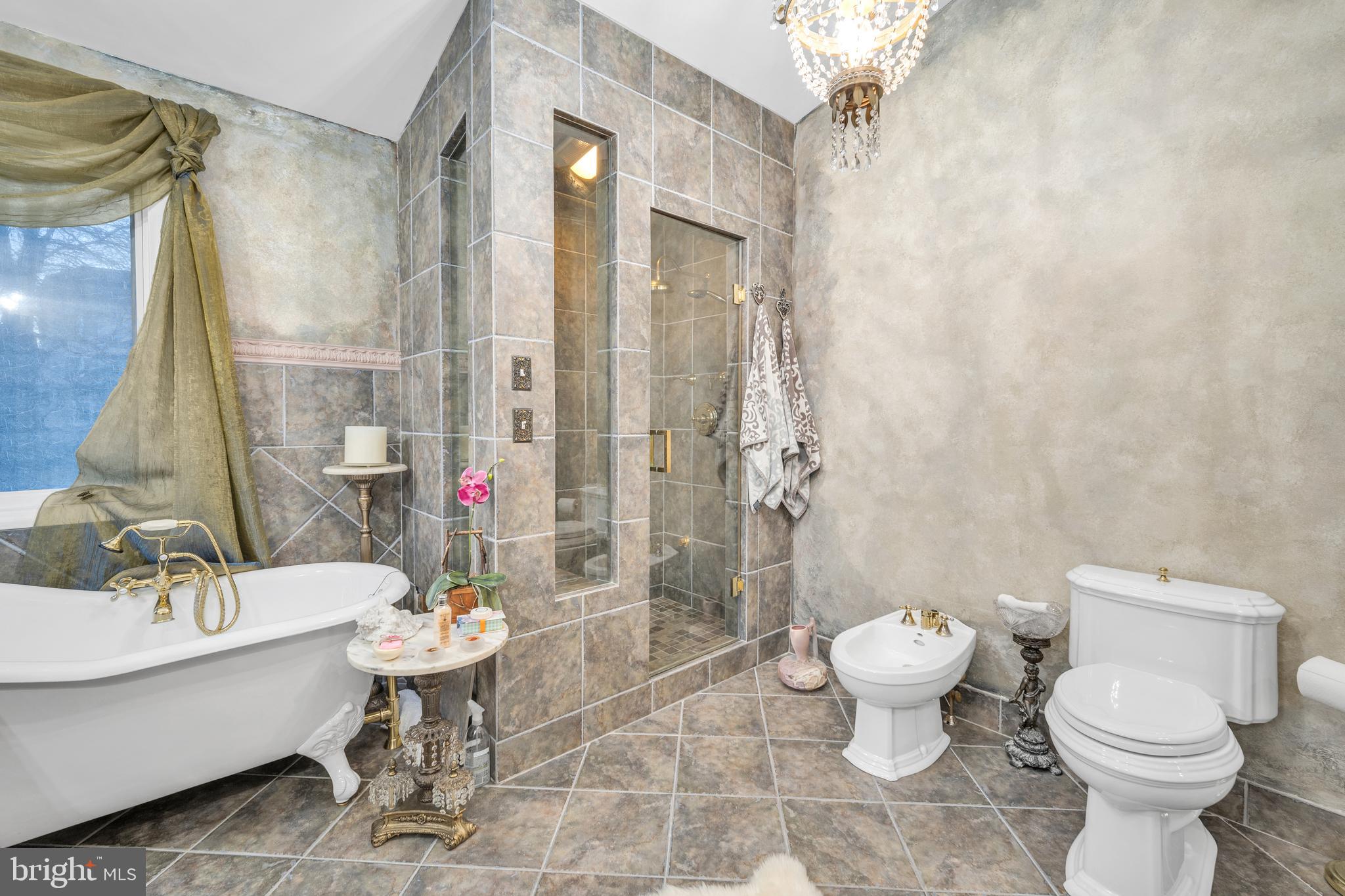 1018 Longfield Road Southampton, PA 18966 - Photo 51 of 54 Gallery Image 51
