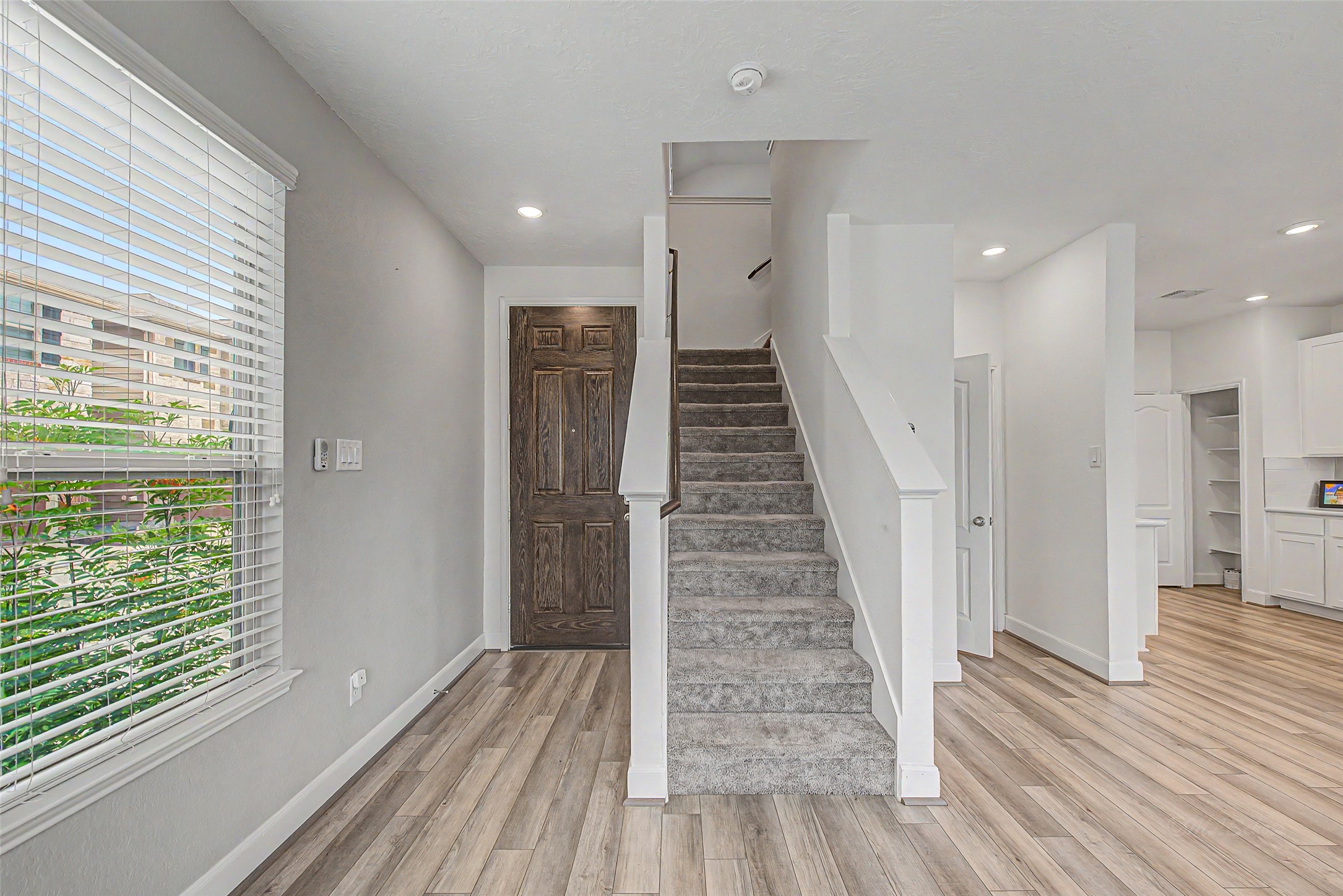 2102 Red Cedar Ridge Way Houston, TX 77080 - Photo 4 of 34 Step inside the light and bright home with soft neutral color palette.