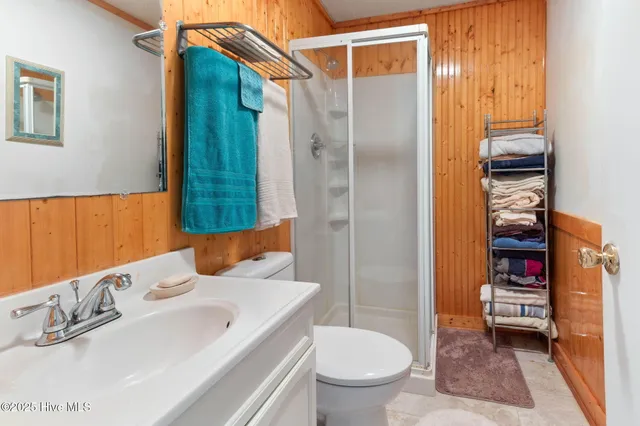 $189,000 | 410 Elizabethtown Road, Bladenboro, NC 28320