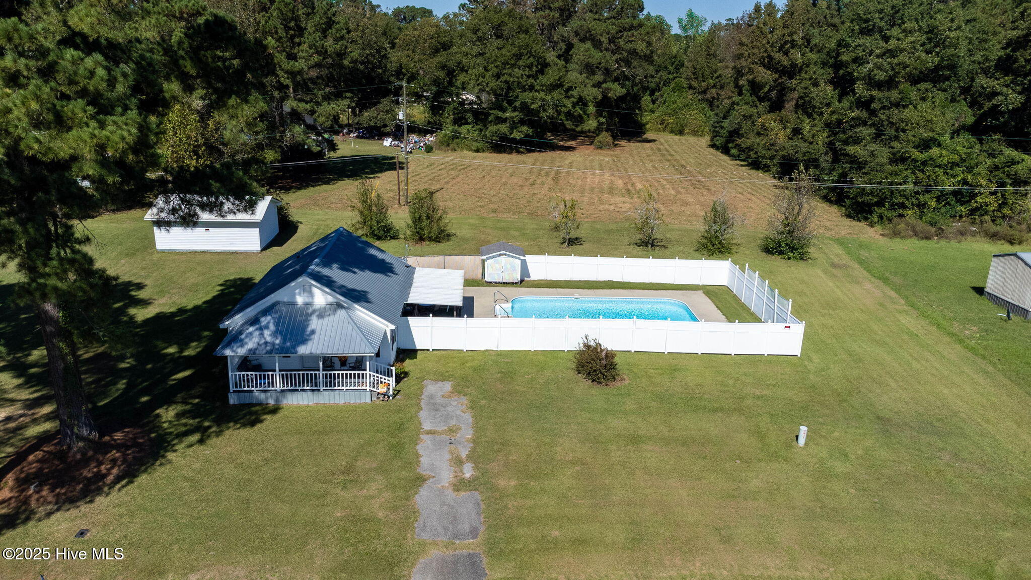410 Elizabethtown Road Bladenboro, NC 28320 - Photo 42 of 44 2-web-or-mls-DJI_0056-HDRRE