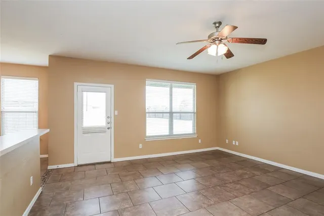 $1,885 | 245 Kennedy Drive, Crowley, TX 76036