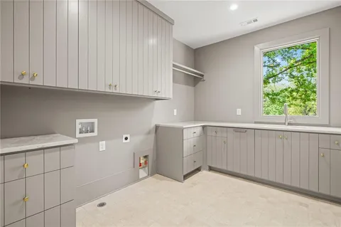 $3,695,000 | 3262 Woodrow Way Northeast, Brookhaven, GA 30319