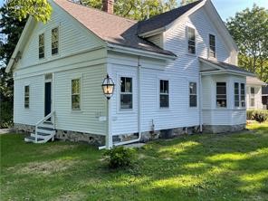 4502 Main Road Tiverton, RI 02878 - Photo 1 of 43
