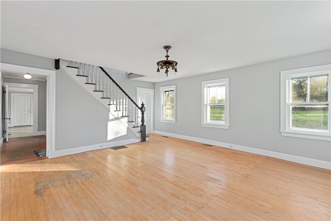 4502 Main Road Tiverton, RI 02878 - Photo 13 of 43