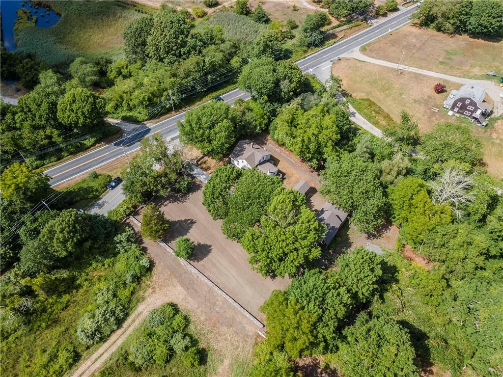 4502 Main Road Tiverton, RI 02878 - Photo 32 of 43
