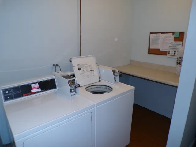 $1,800 | 809 South Dwyer Avenue, Unit 3E, Arlington Heights, IL 60005