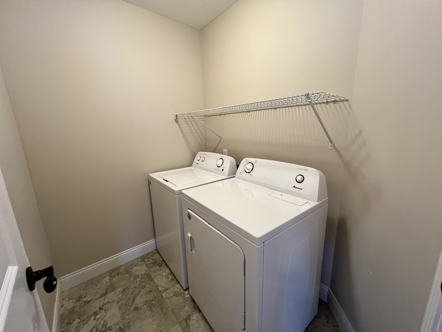 1320 Myrtle Beach Avenue Champaign, IL 61822 - Photo 29 of 29 a utility room with dryer and washer