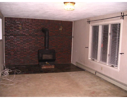 13 Emerson Road North Reading, MA 01864 - Photo 4 of 8 Gallery Image 4