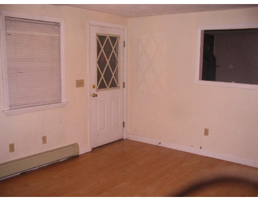 13 Emerson Road North Reading, MA 01864 - Photo 5 of 8 Gallery Image 5