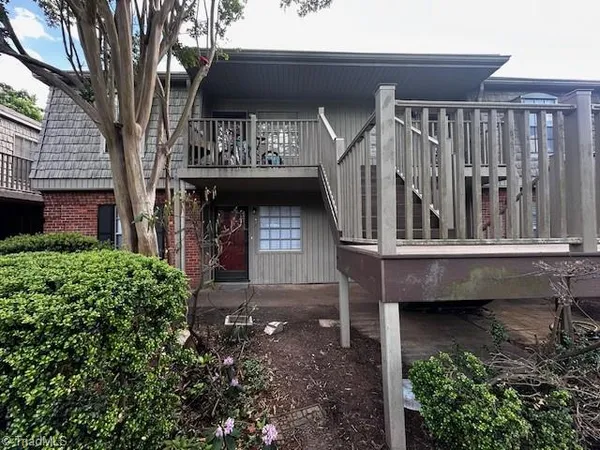 $1,250 | 3818 Country Club Road, Unit F, Winston-Salem, NC 27104