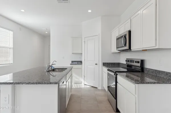 $294,990 | 1345 Shannon Way, Coolidge, AZ 85128