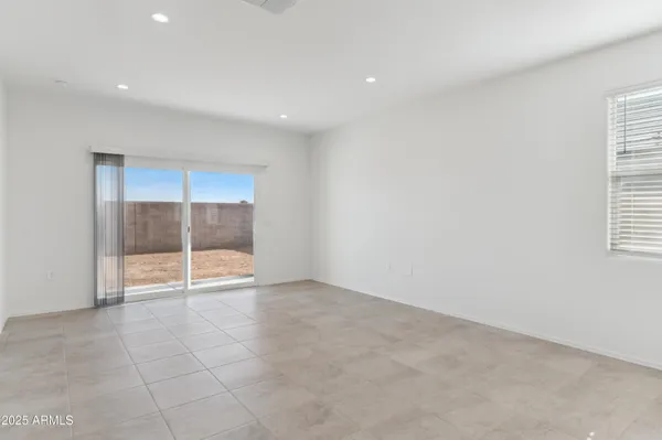 $294,990 | 1345 Shannon Way, Coolidge, AZ 85128