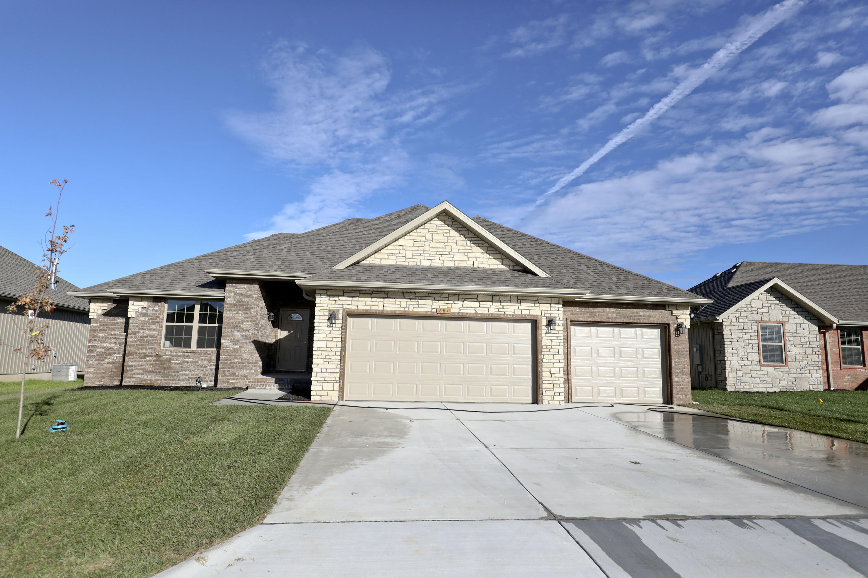 694 North Rockingham Avenue Nixa, MO 65714 - Photo 1 of 1 IMG-23762
