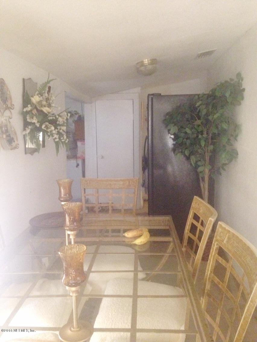 3734 Firestone Road Jacksonville, FL 32210 - Photo 7 of 29 Photo Oct 17, 9 18 03 AM