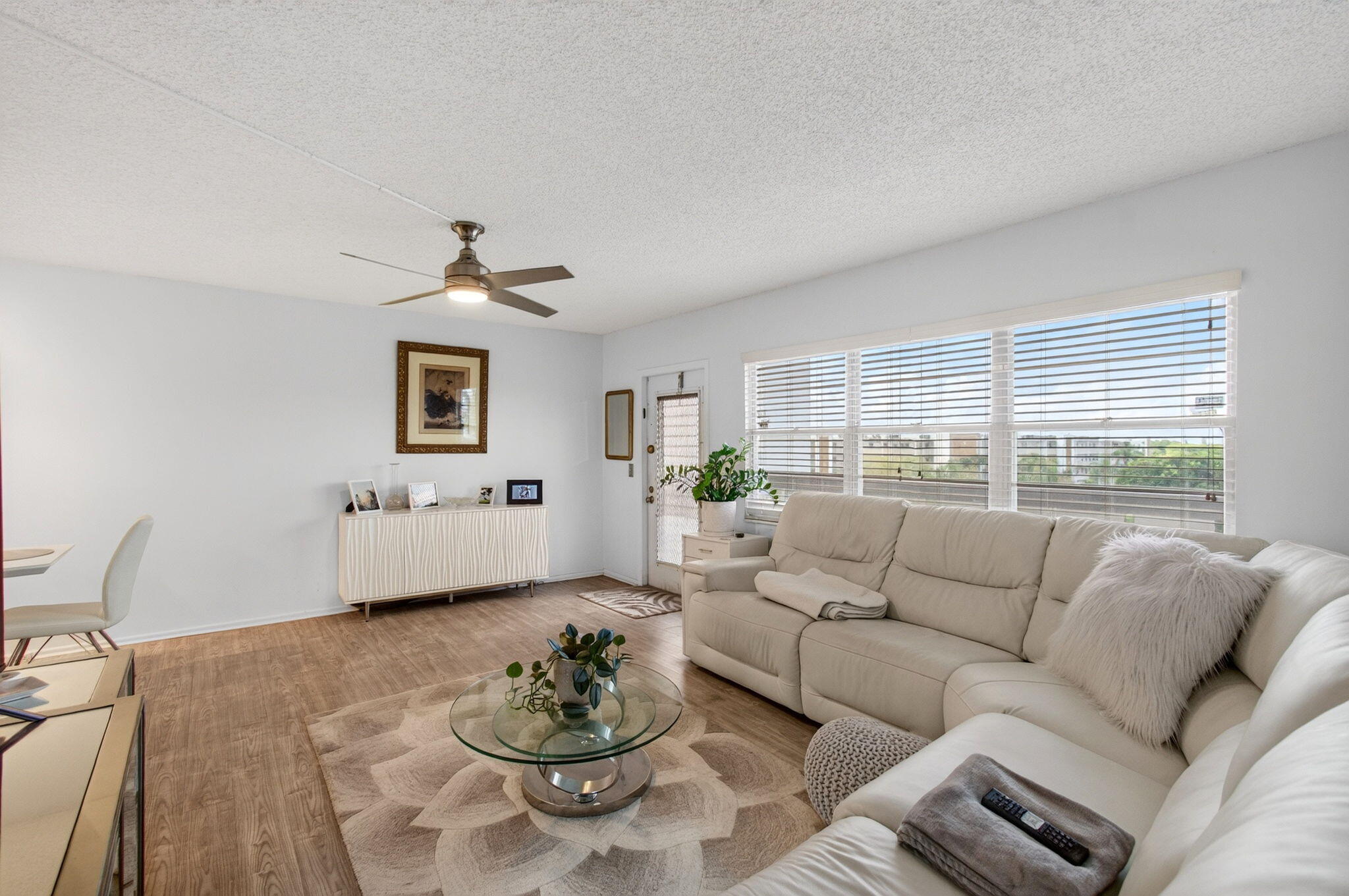 4048 Rexford Drive, Unit 4048 Boca Raton, FL 33434 - Photo 13 of 106 18-web-or-mls-DSC_5162