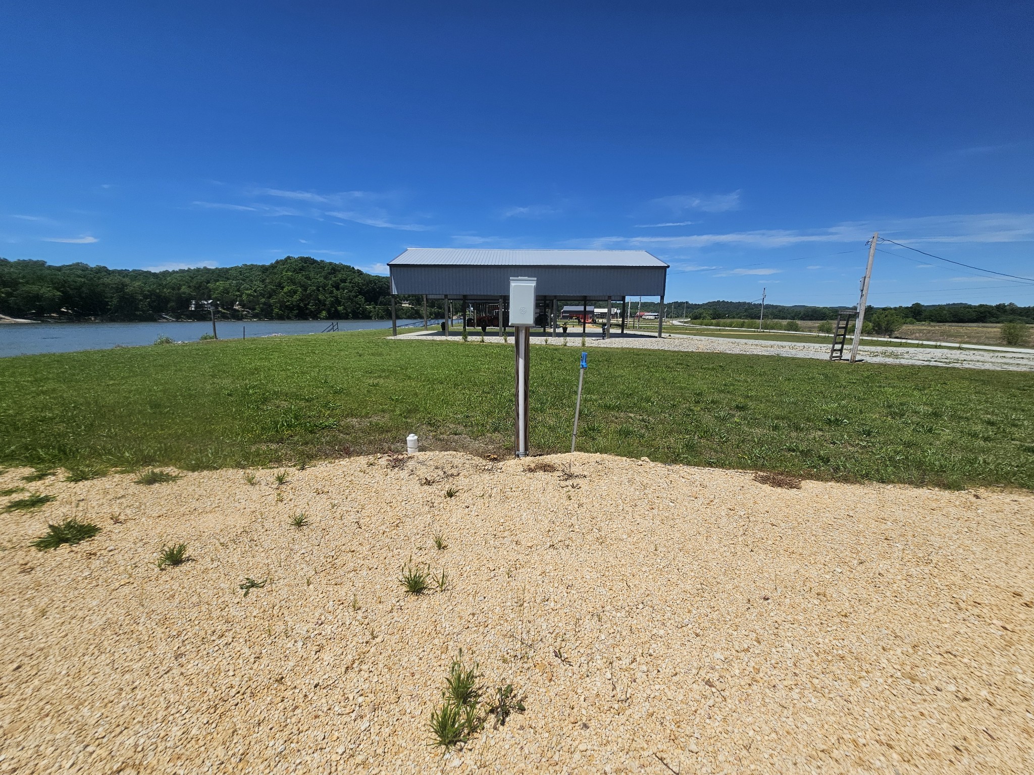 1685 Hardin Bottom River Road Clifton, TN 38425 - Photo 15 of 28