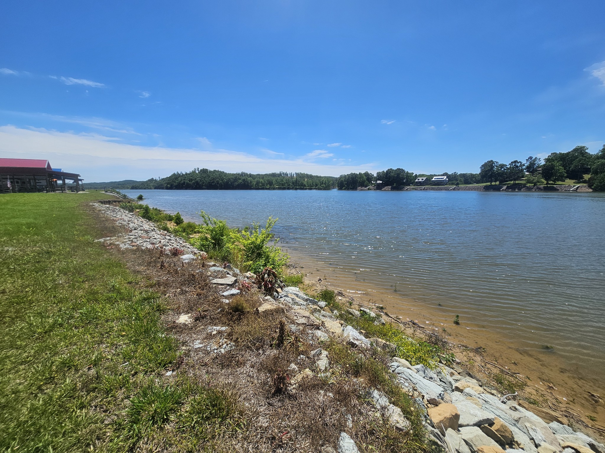 1685 Hardin Bottom River Road Clifton, TN 38425 - Photo 2 of 28