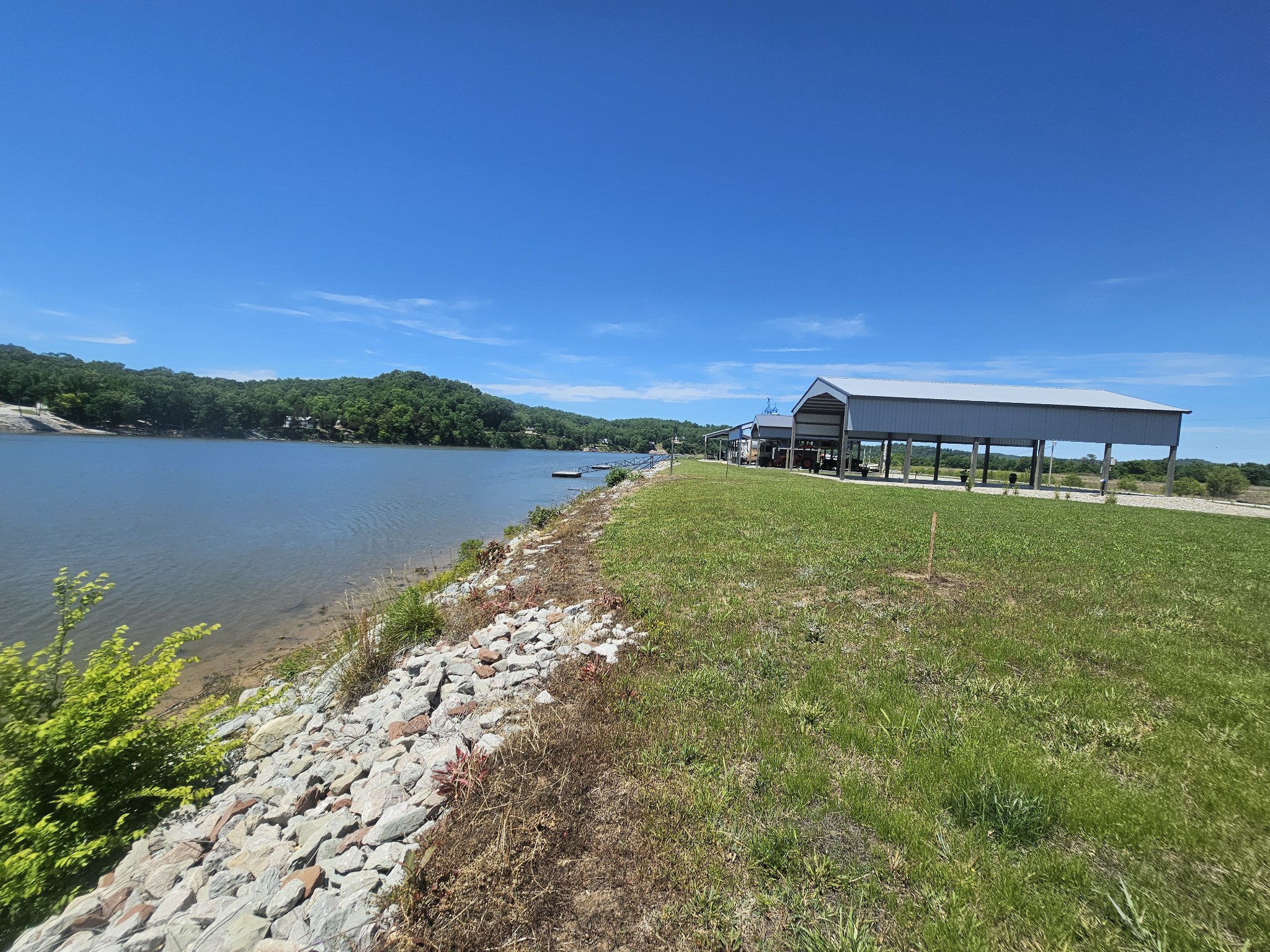1685 Hardin Bottom River Road Clifton, TN 38425 - Photo 7 of 28