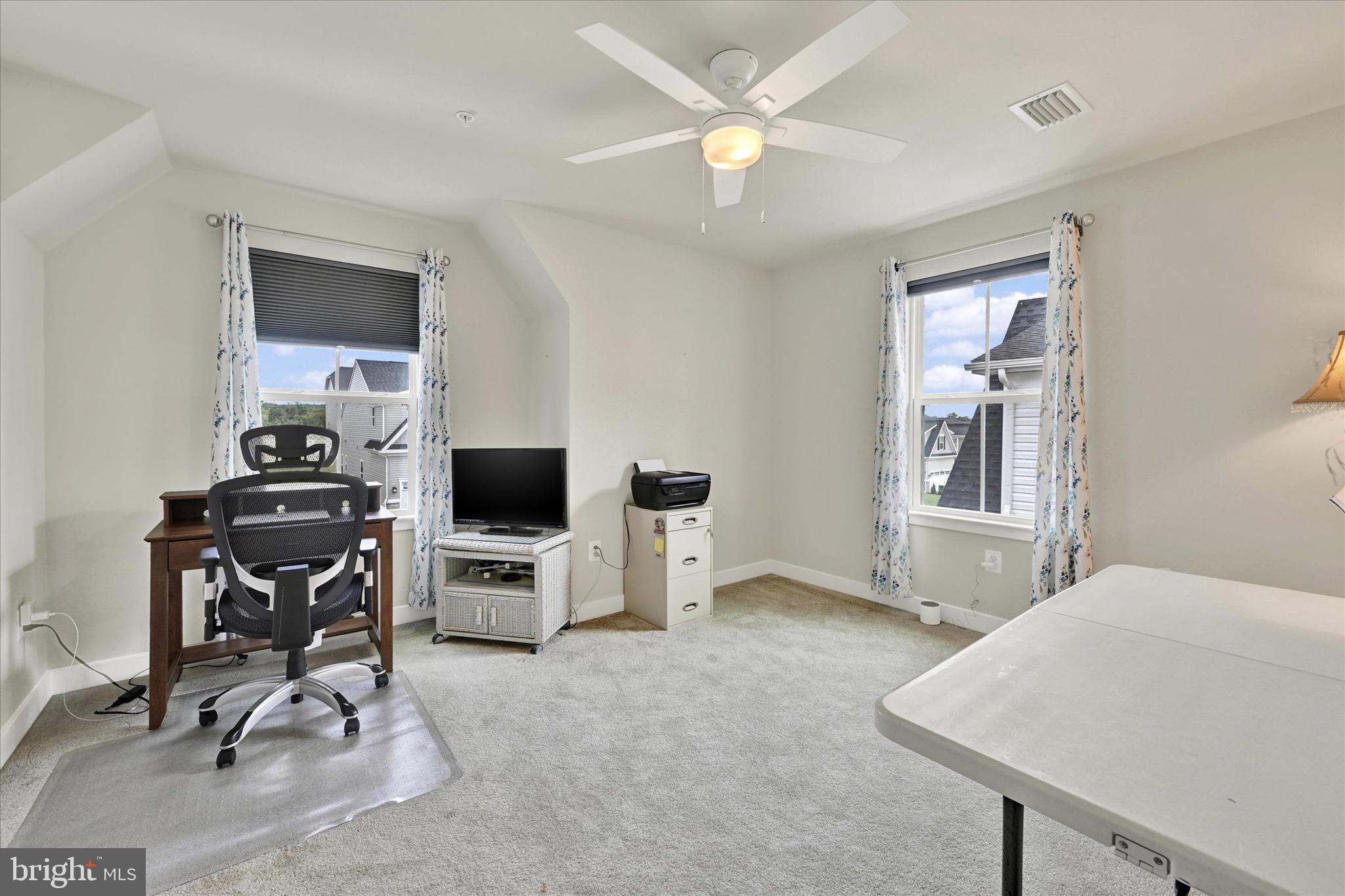 933 Swilken Bridge Road Aberdeen, MD 21001 - Photo 25 of 37 a bedroom with a workspace