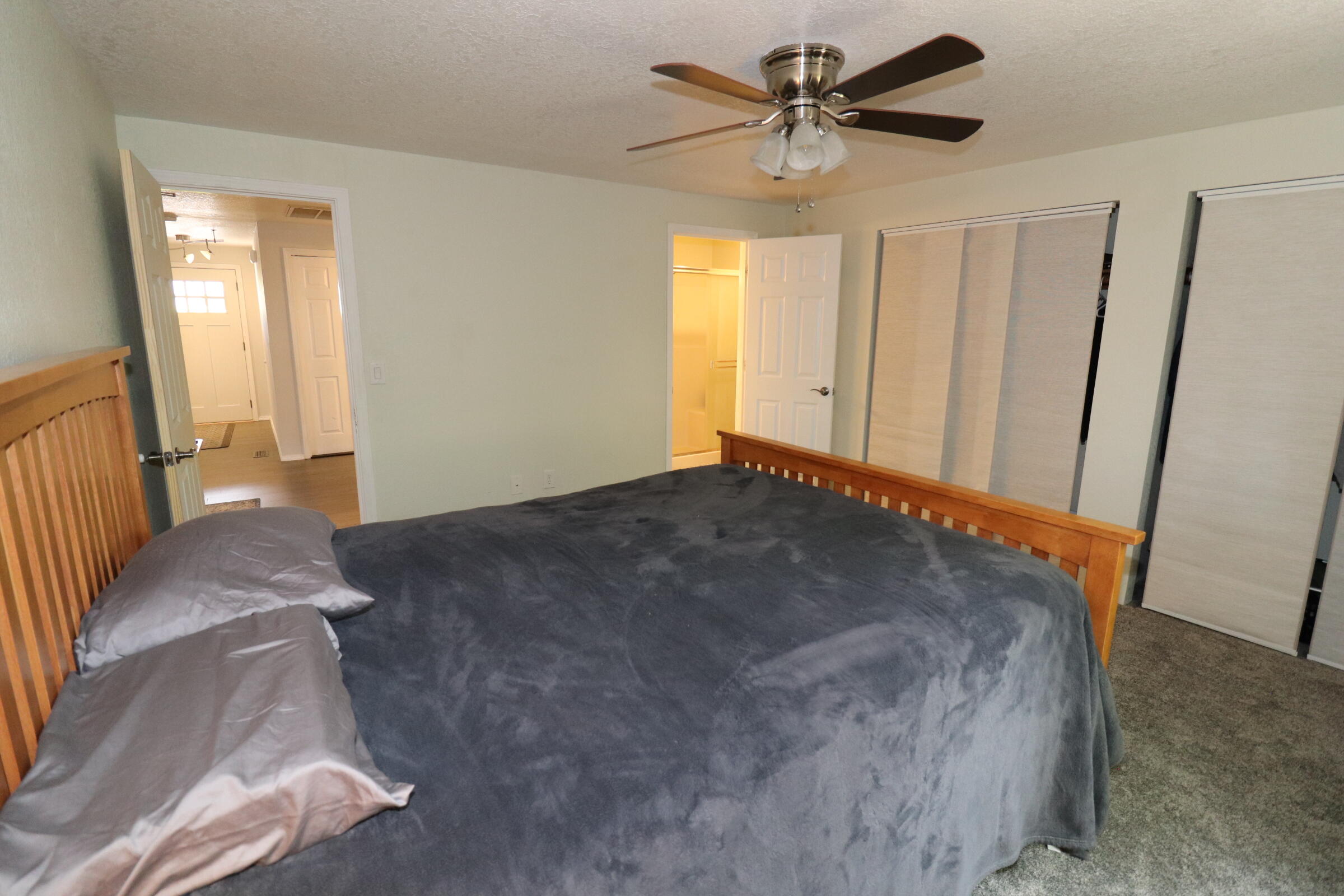 2923 Aldersgate Road Medford, OR 97504 - Photo 20 of 35 IMG_1643