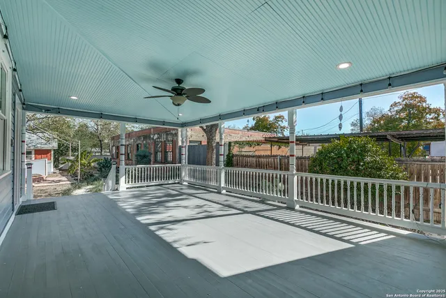 $439,000 | 922 North Pine Street, San Antonio, TX 78202