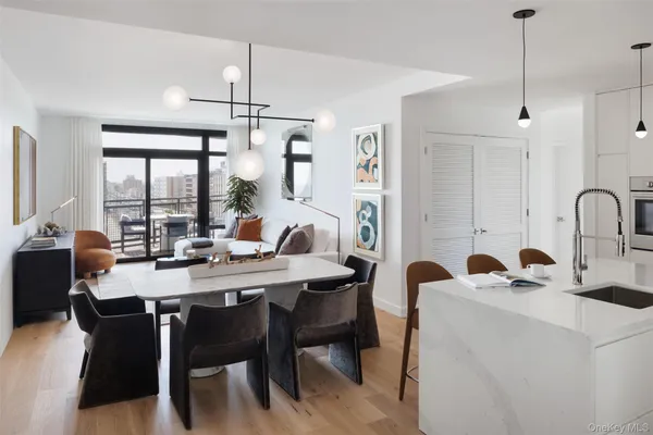 $1,290,000 | 100 Boardwalk, Unit 612A, Long Beach, NY 11561