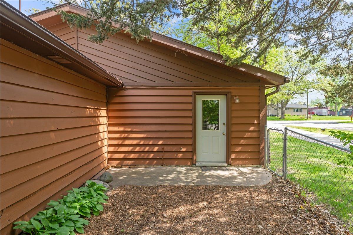 605 Chinook Avenue Southwest Avon, MN 56310 - Photo 42 of 47