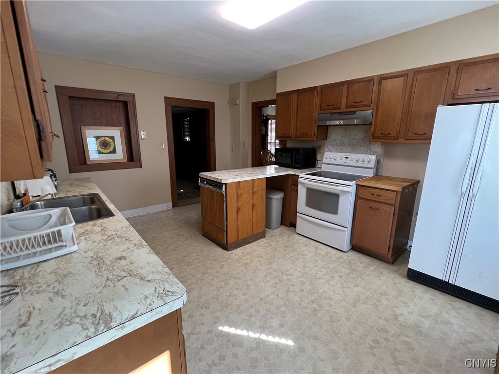 26 Maple Avenue Cortland, NY 13045 - Photo 16 of 37